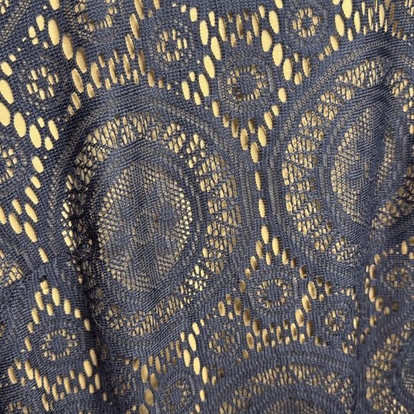 *NWT* Navy blue lace dress - Picture 4 of 4